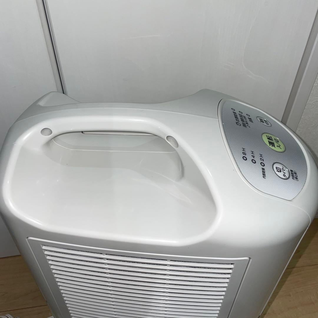 美品　使用短い　コロナ 除湿機 CD-PD6317-W 美品2017年製