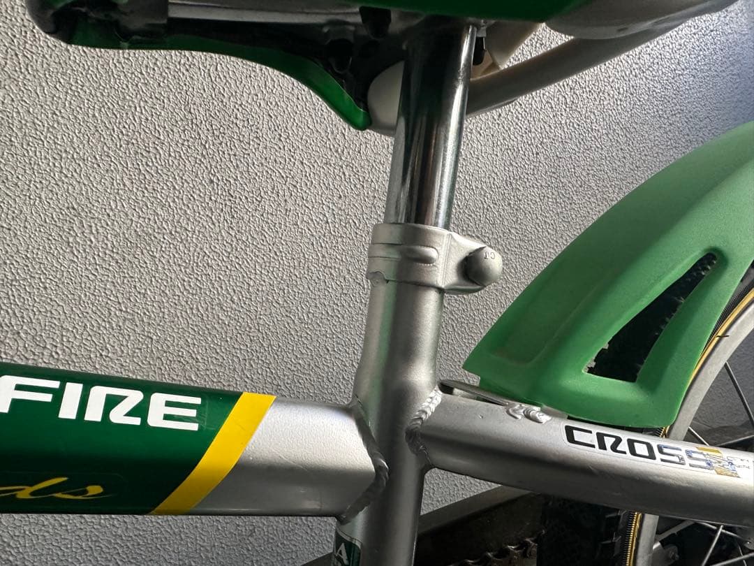 ブリヂストン　Cross Fire ジュニアバイク 16インチ 前カゴ付き