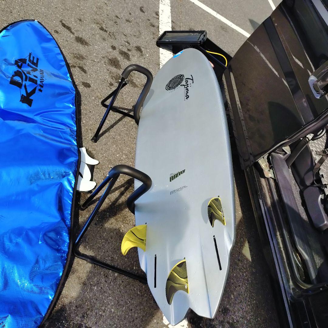ジャスティスサーフボード　ホーキー5.8　クワッドフィン　トライフィン付属