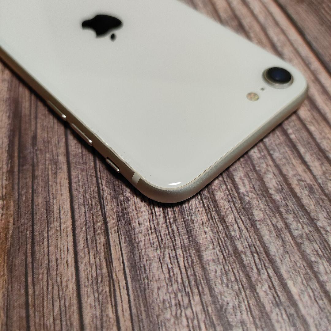 iPhone SE 第3世代 64GB 美品 おまけ大量 バッテリー86%