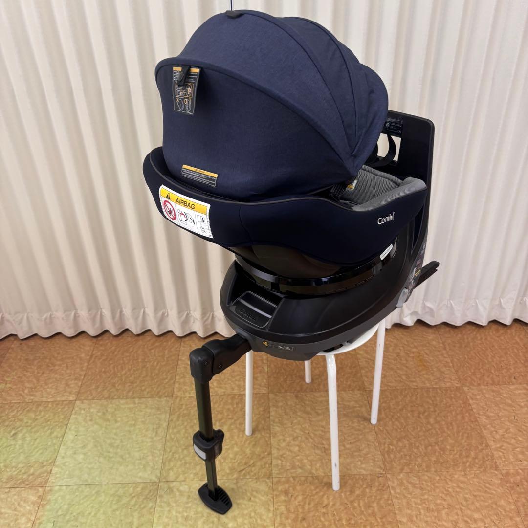 クリーニング済　☆美品☆　コンビ　クルムーヴ　アドバンス　ISOFIX　ネイビー