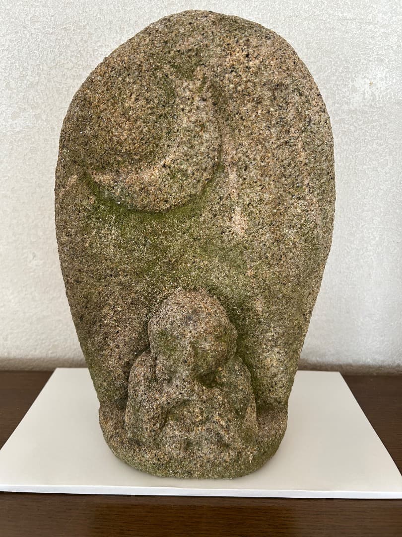 地蔵菩薩と思われる石仏