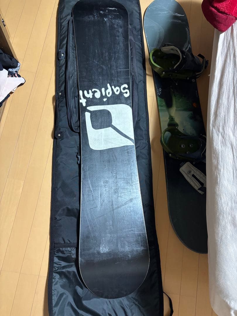 ユニークデザイン スノーボード ケース付き　ビンディングなし　板のみ