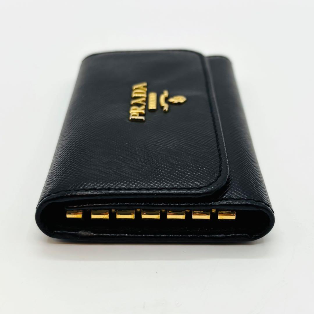 【美品】プラダ 6連キーケース レザー ゴールドロゴ ゴールド金具 ブラック