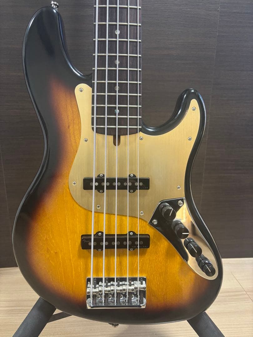 値下げ　fender delux jazz bass 新井和樹　arai