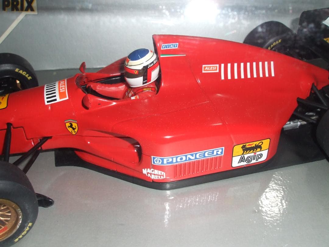 ミニチャンプス　１／１８　フェラーリ　４１２　T1　ジャン・アレジ　＃２７