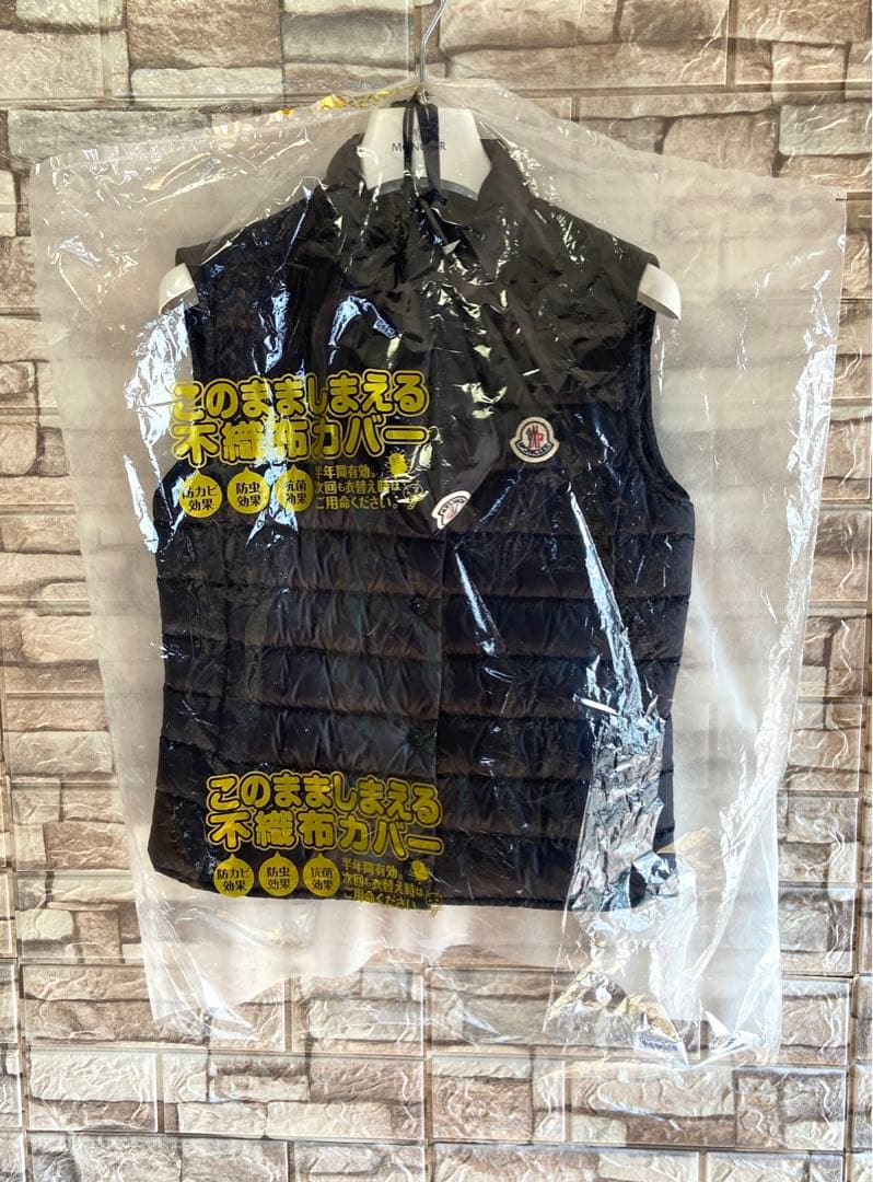 MONCLER LIANE 黒 ダウンベスト 正規品 レシート付き