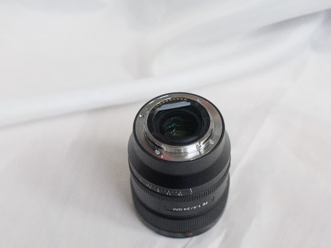 中古美品　SONY FE24mm F1.4 GM レンズ（SEL24F14GM）
