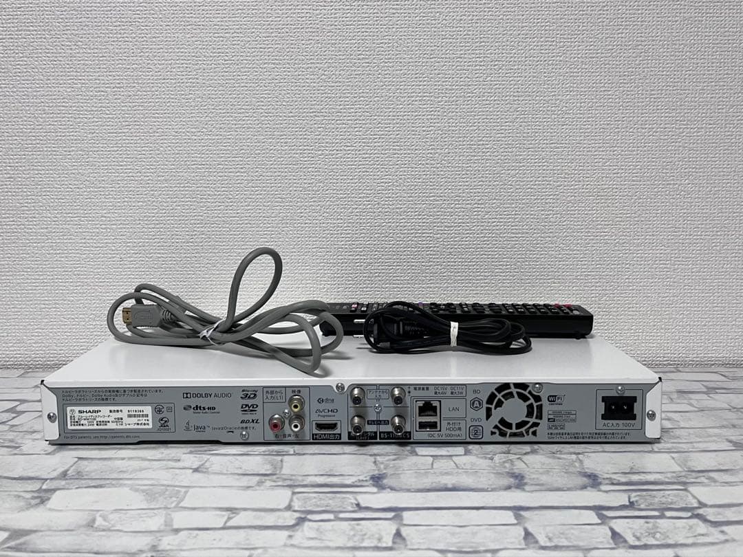 リモコン付　1TB 2番組録画　シャープブルーレイレコーダー　BD-WW1100