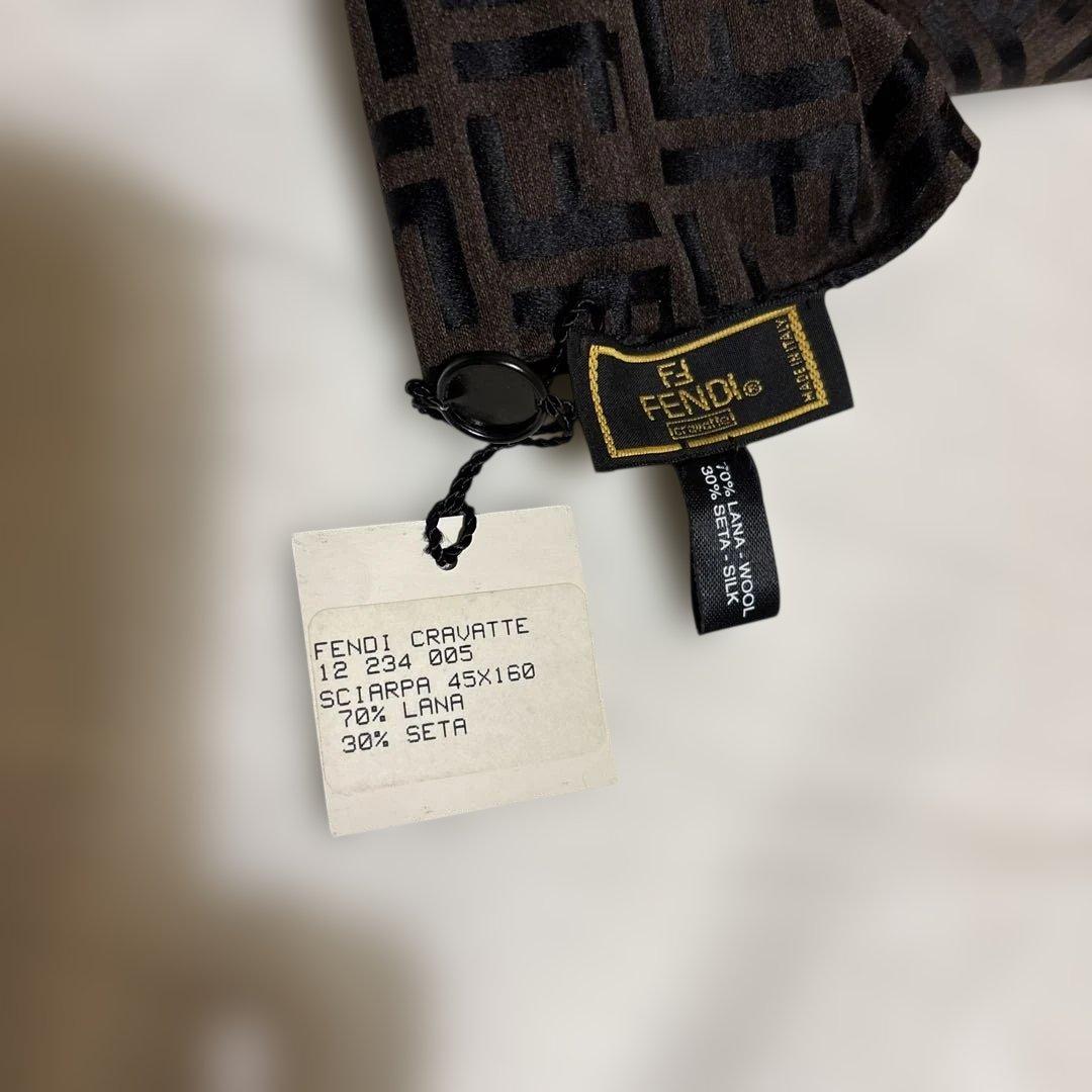 新品　FENDI ストール　マフラー　ウールシルク