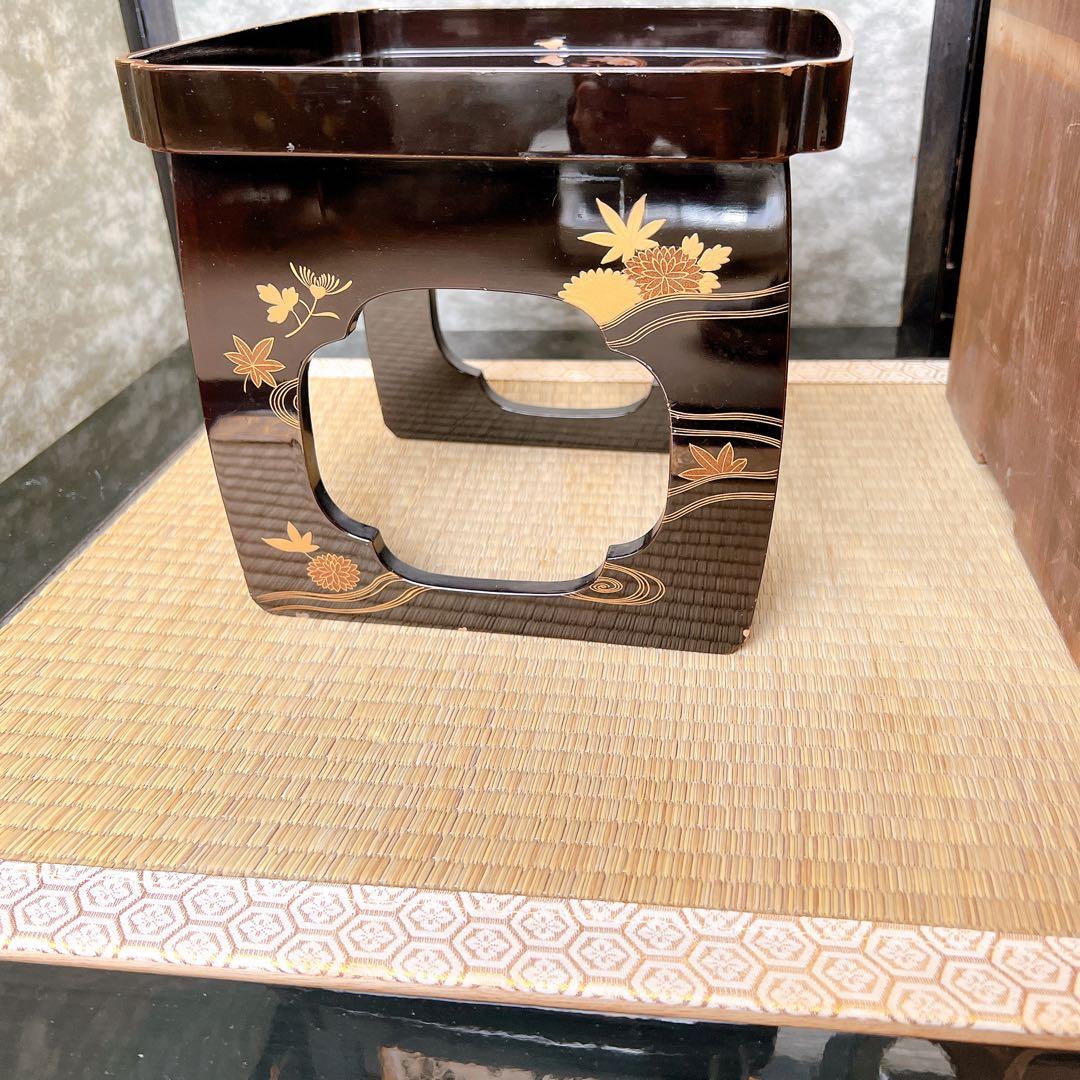 蒔絵　漆器 膳　黒漆足付き一人膳　木製　御膳台　アンティーク　元箱あり
