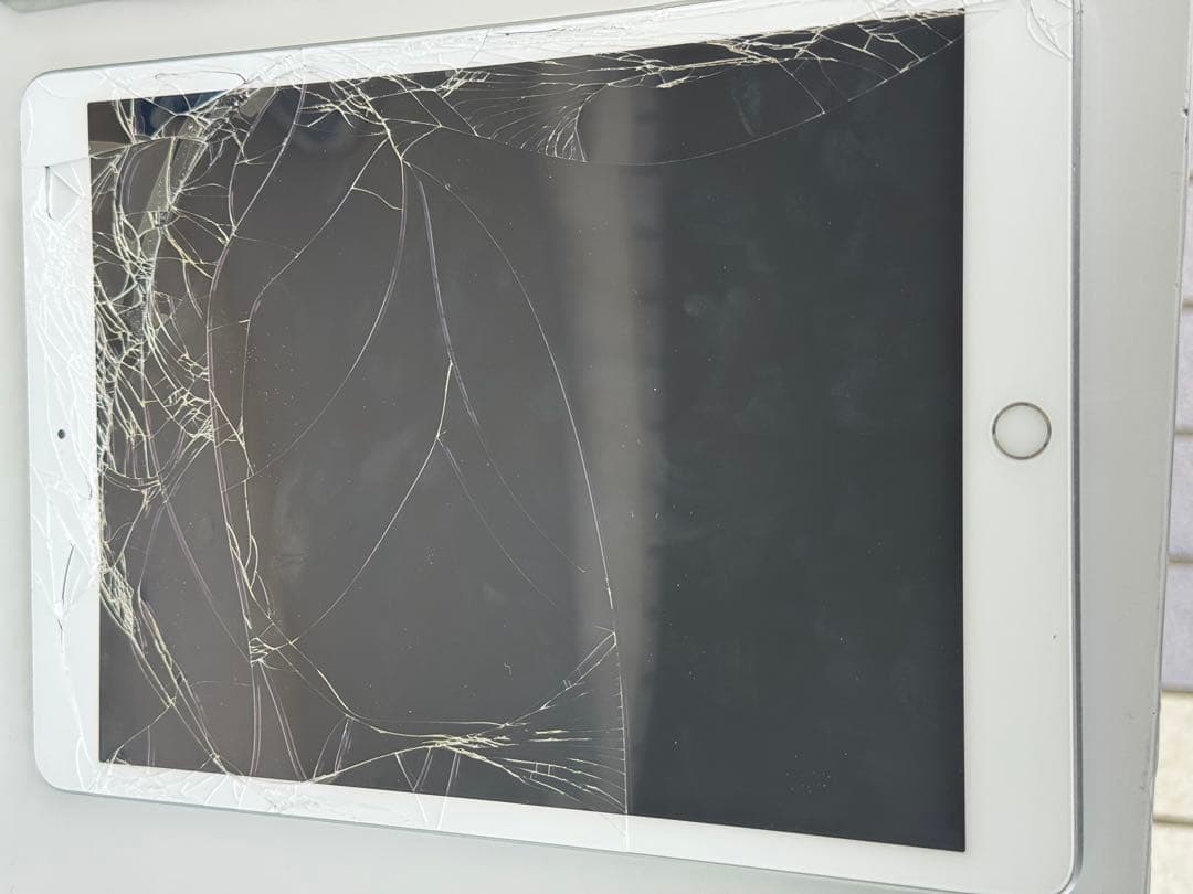 iPad 第7世代　本体 シルバー 4台セット【ジャンク】