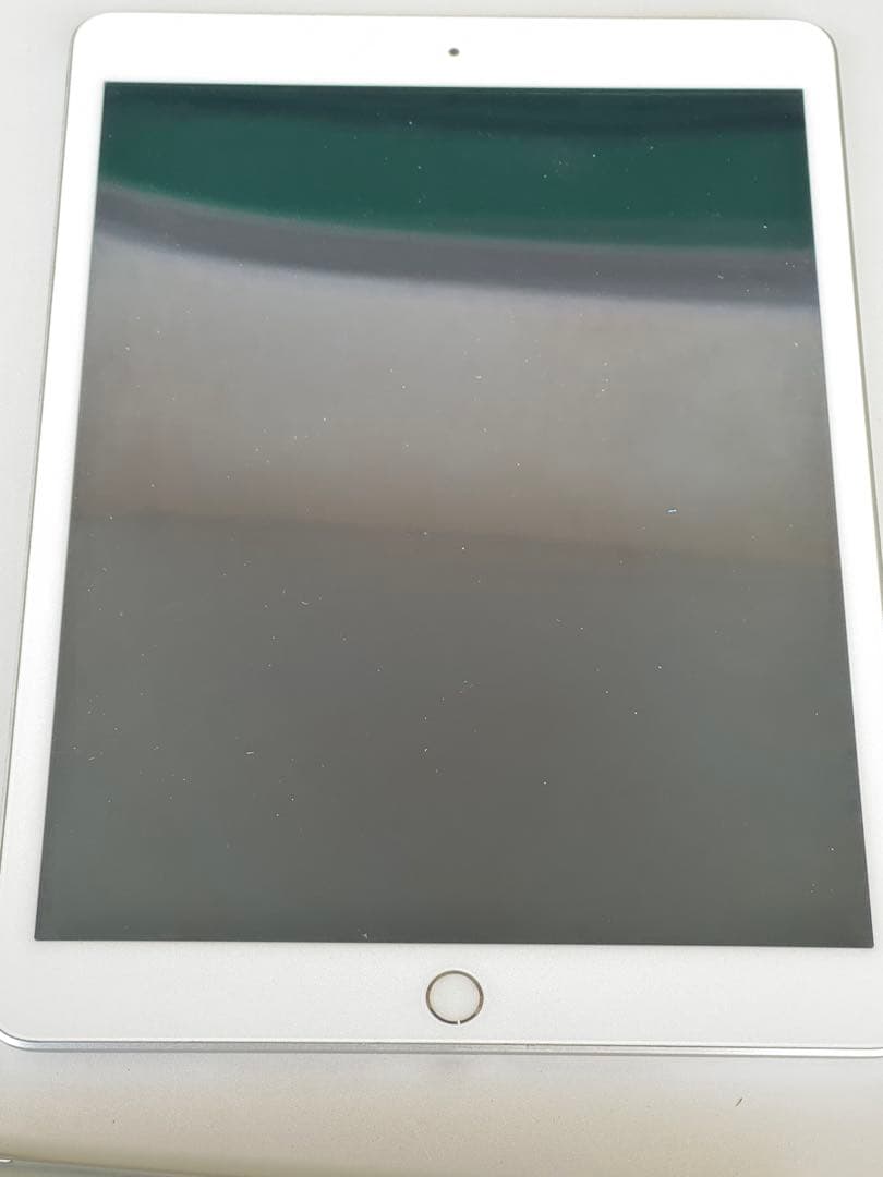 iPad 第7世代　本体 シルバー 4台セット【ジャンク】