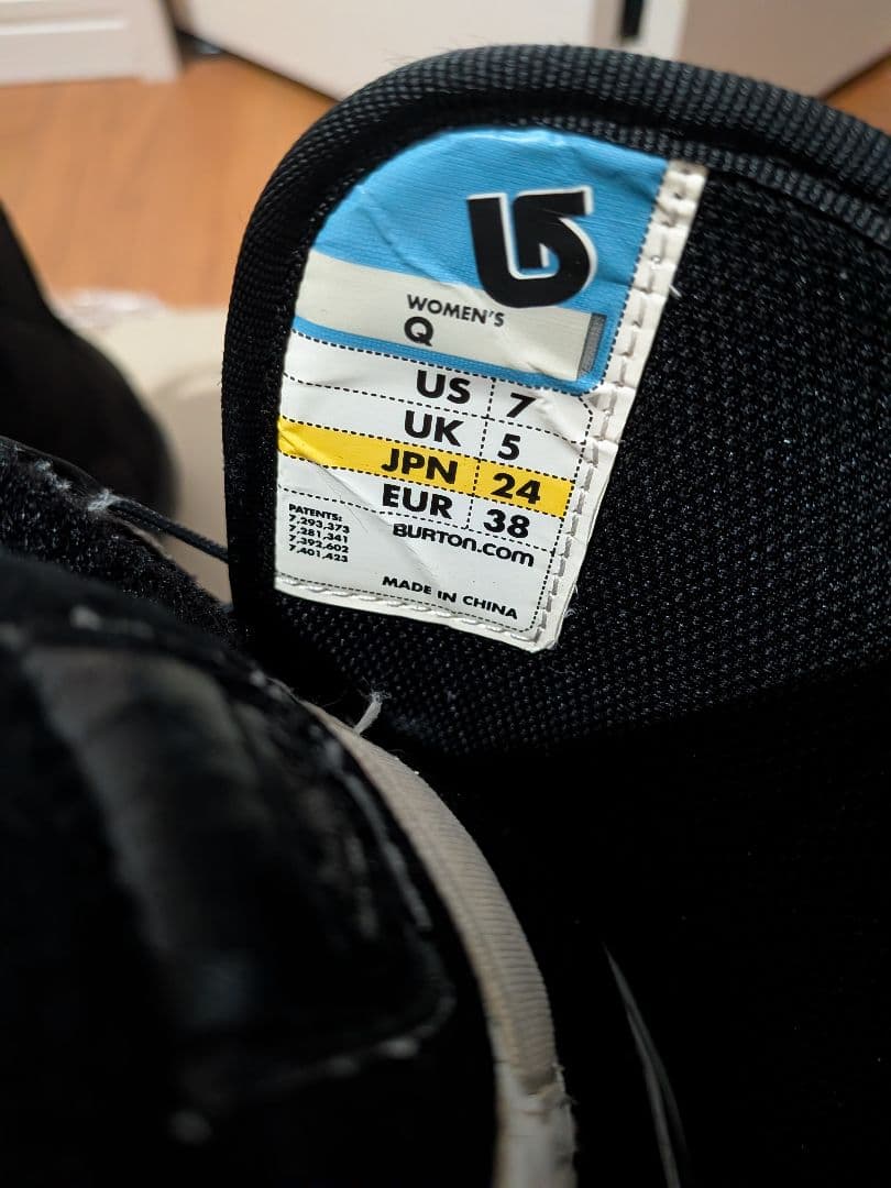 BURTON　バートン　ブーツ　Q