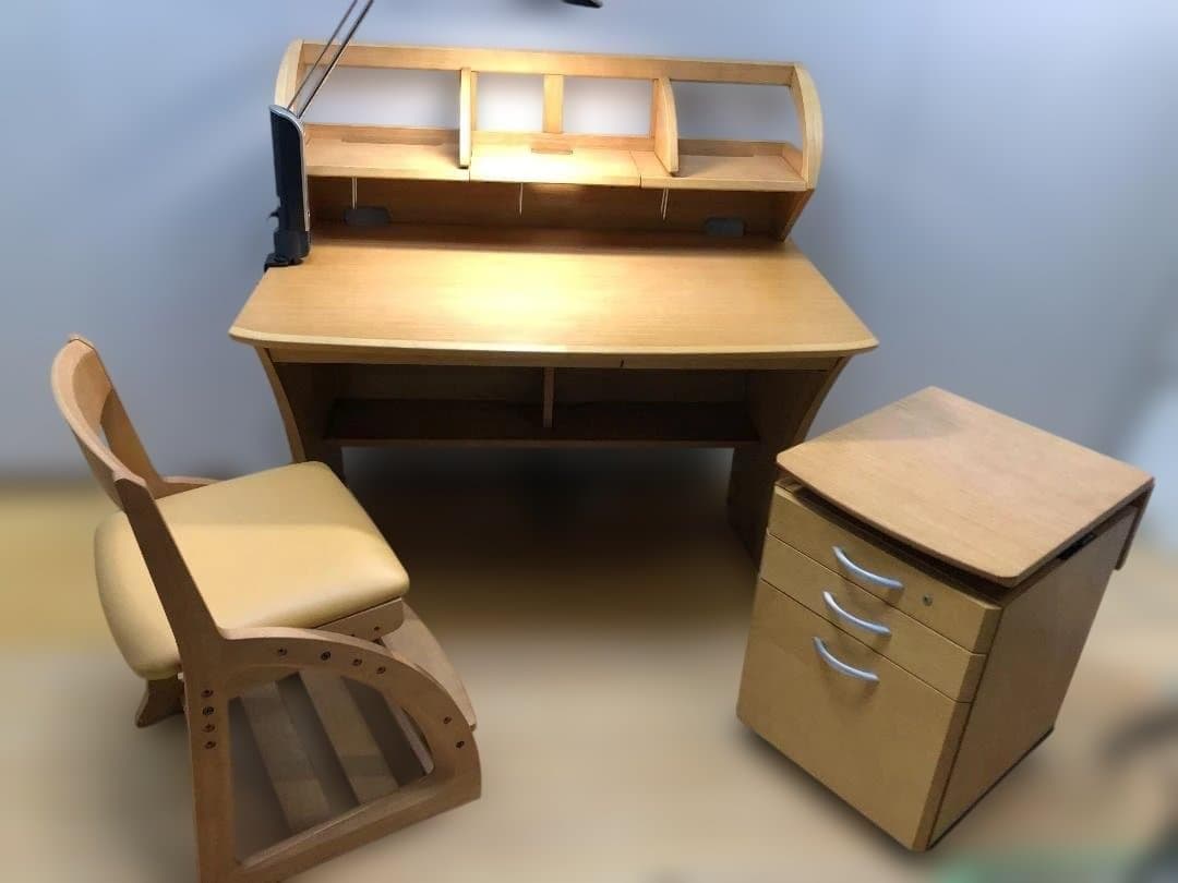 ③椅子　送料無料 カリモク 学習机4点セット ナチュラル 強机　88321