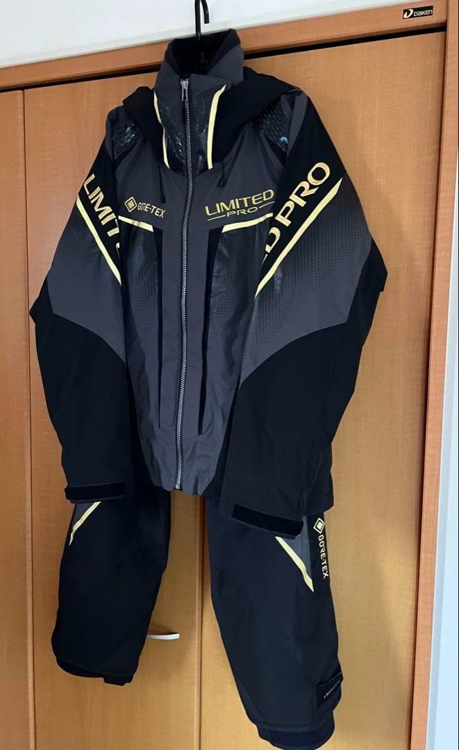 '24年9月新商品！シマノ リミテッド プロ ゴアテックス プロテクティブスーツ