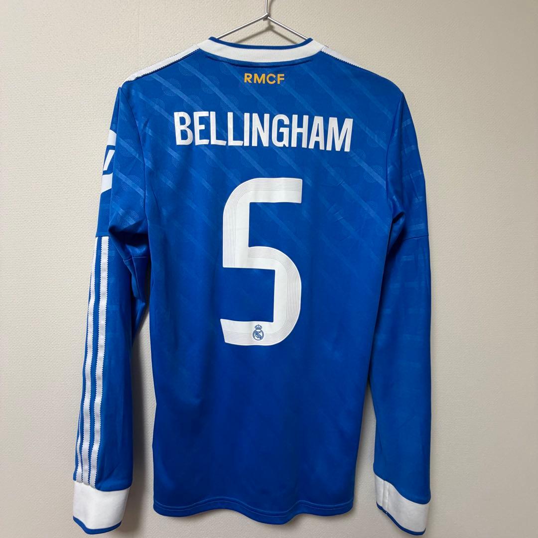 【完全正規品】レアル・マドリード ベリンガム サード 長袖レプリカユニフォーム