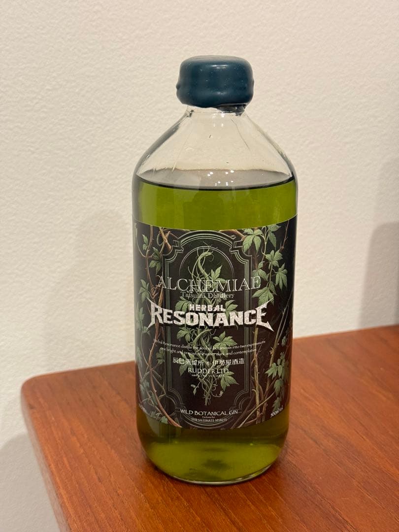 辰巳蒸溜所ジン