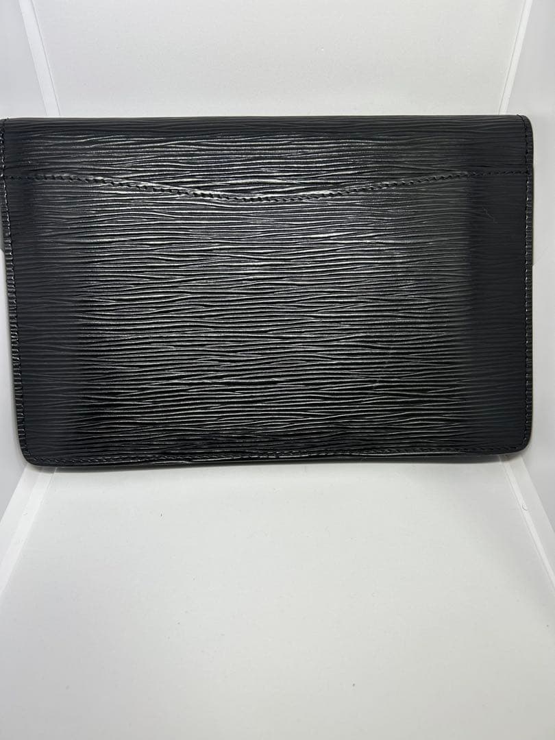 ルイヴィトンクラッチバッグ黒