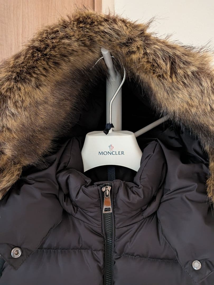 【美品】モンクレールレディースダウンベスト TG2（Mサイズ）MONCLER