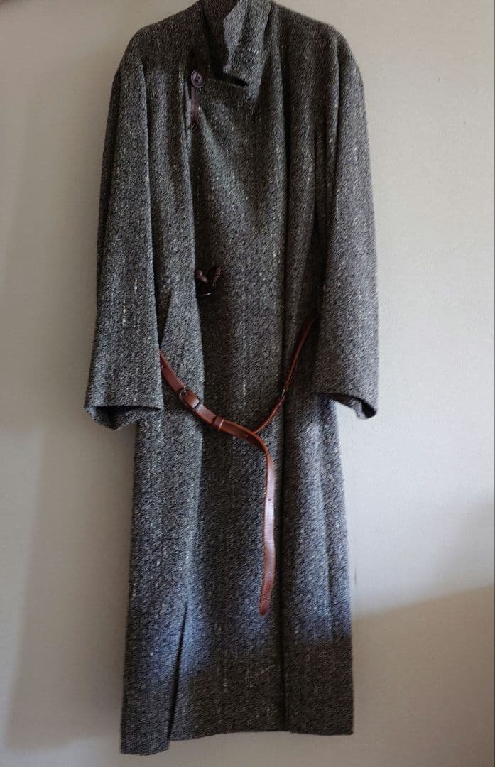イッセイミヤケ　グレー ロングコート ベルト付き