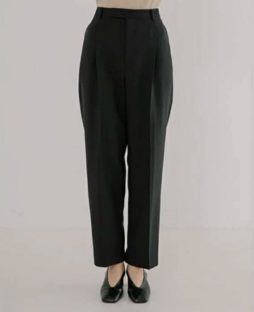 アーバンリサーチ　セットアップ　ノーカラージャケット/タックセミテーパードパンツ