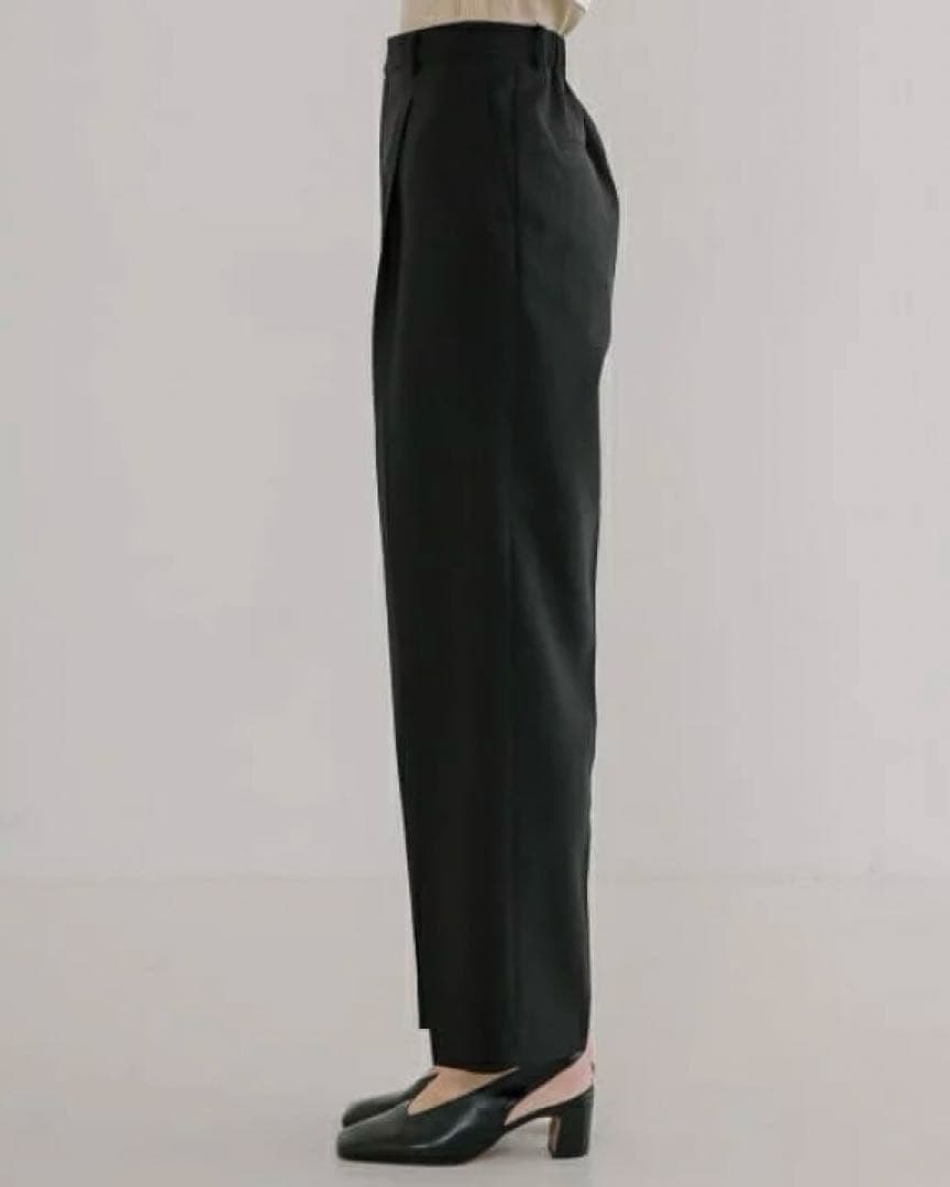 アーバンリサーチ　セットアップ　ノーカラージャケット/タックセミテーパードパンツ