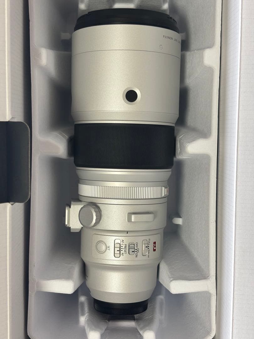 フジノンレンズ XF 500mm F5.6 R LM OIS WR カバー付き