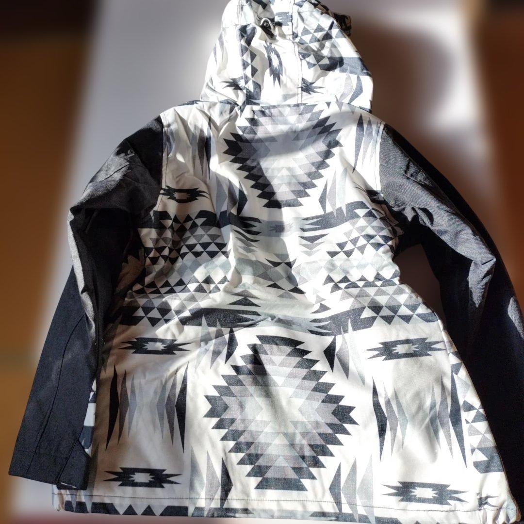 未使用　Ｌサイズ オーシャンパシフィック　スキー　　　　 ボードウェア　上着２枚