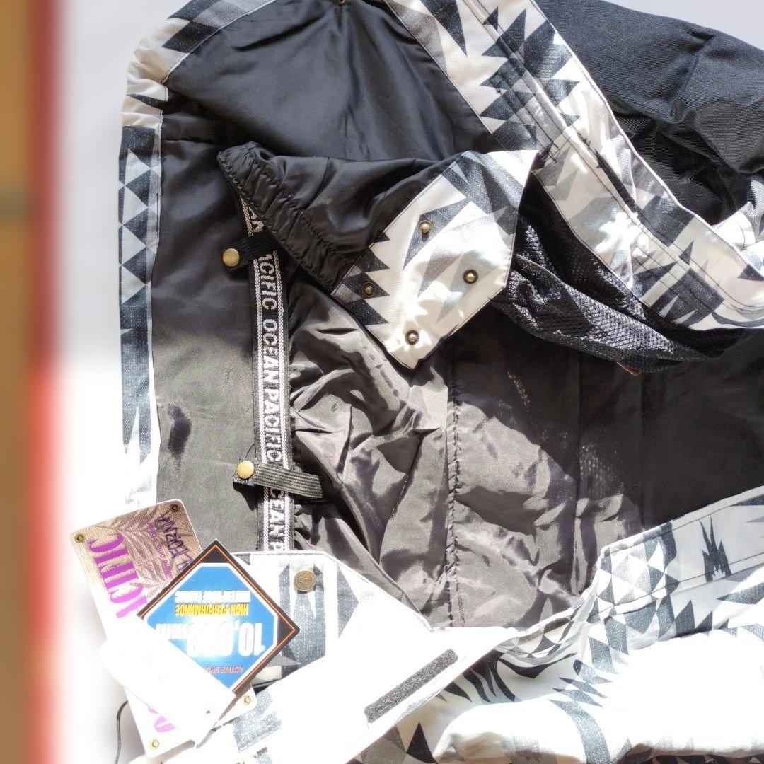 未使用　Ｌサイズ オーシャンパシフィック　スキー　　　　 ボードウェア　上着２枚