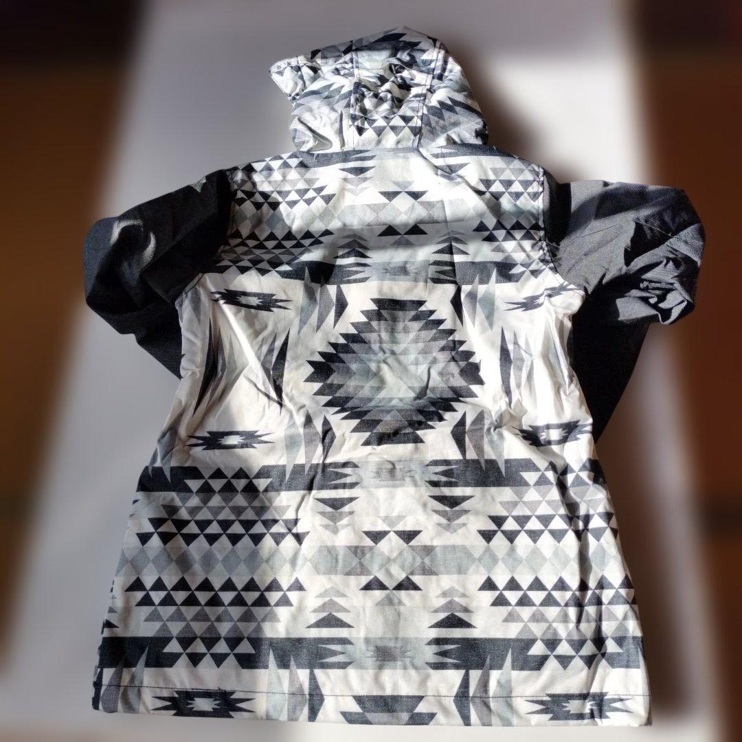 未使用　Ｌサイズ オーシャンパシフィック　スキー　　　　 ボードウェア　上着２枚