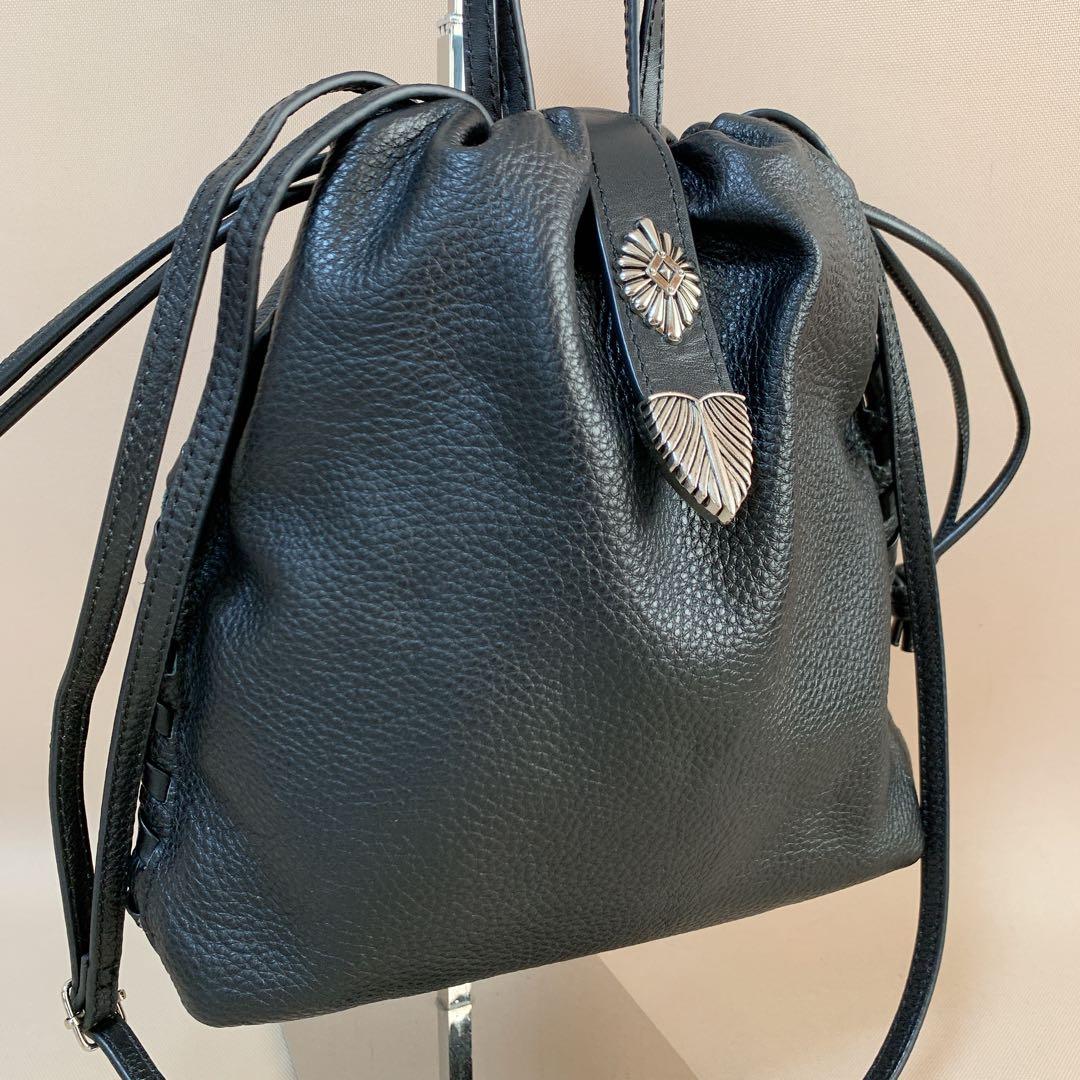 ear PAPILLONNER バックル巾着ショルダーバッグ レザー 黒 S