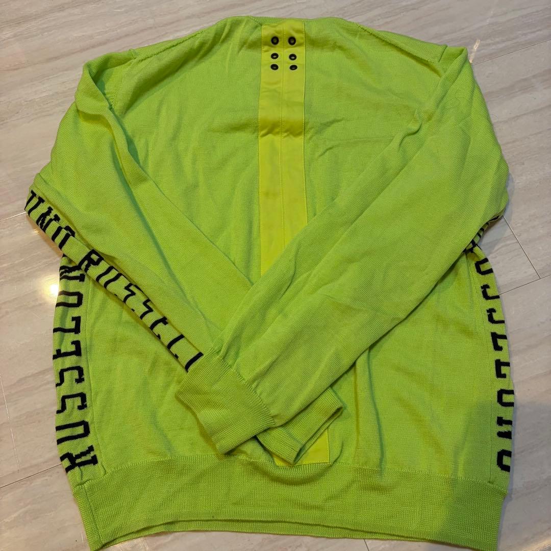 Russeluno（ラッセルノ） 袖ロゴニット