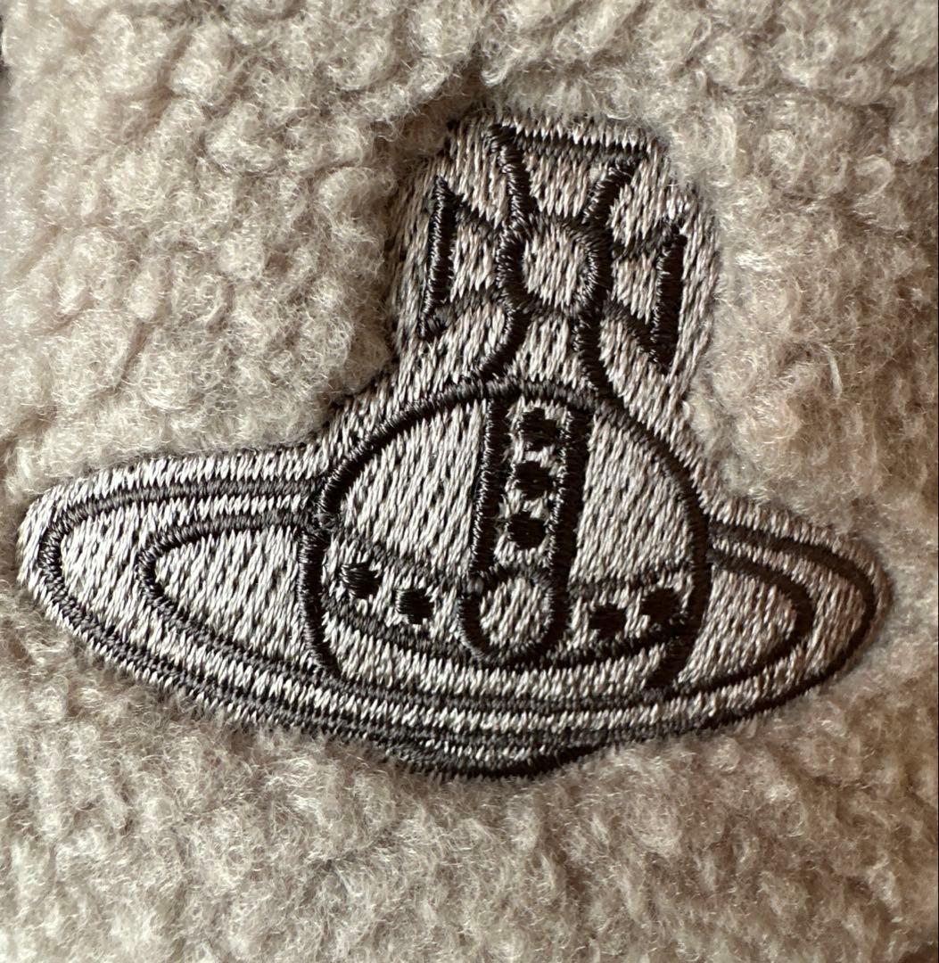 未使用タグ付【ヴィヴィアンウエストウッド】モコモコ刺繍バケットハット　グレージュ