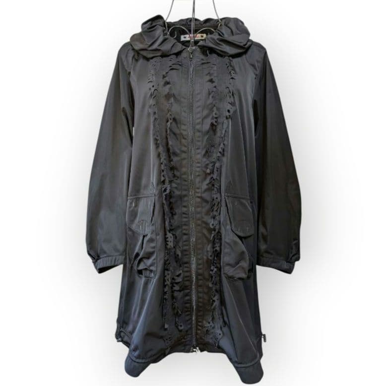 専用　最終値下げ！アルベロベロ♥️ぶたさんのポケットが可愛い!黒ロングコート