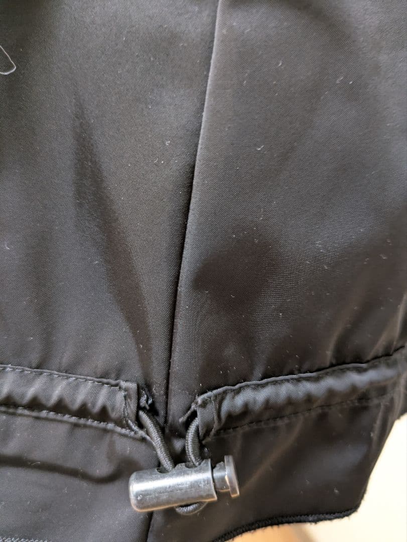 専用　最終値下げ！アルベロベロ♥️ぶたさんのポケットが可愛い!黒ロングコート