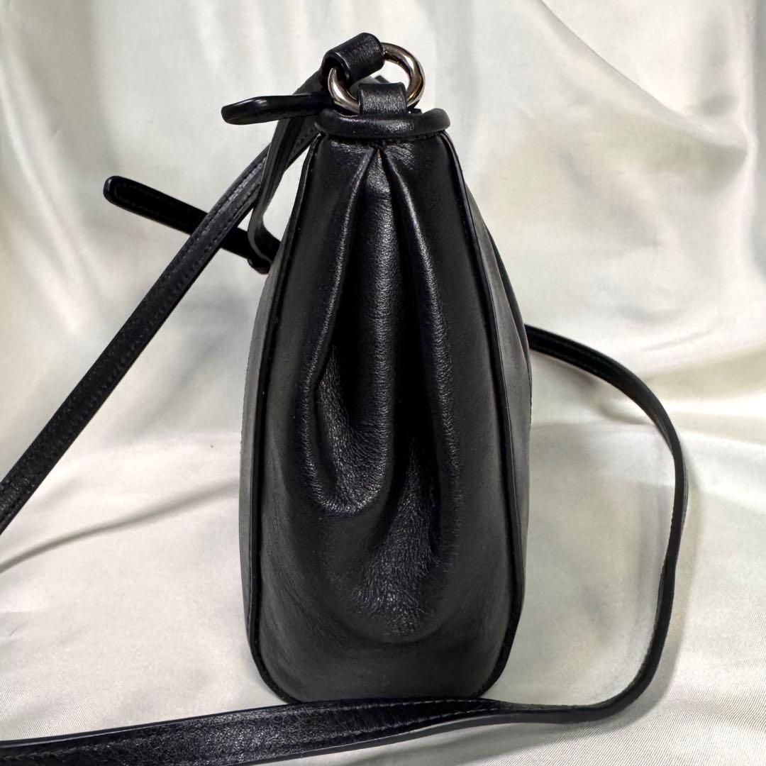 COACH コーチ　コレットレザースウィングパック　クロスボディ　超美品