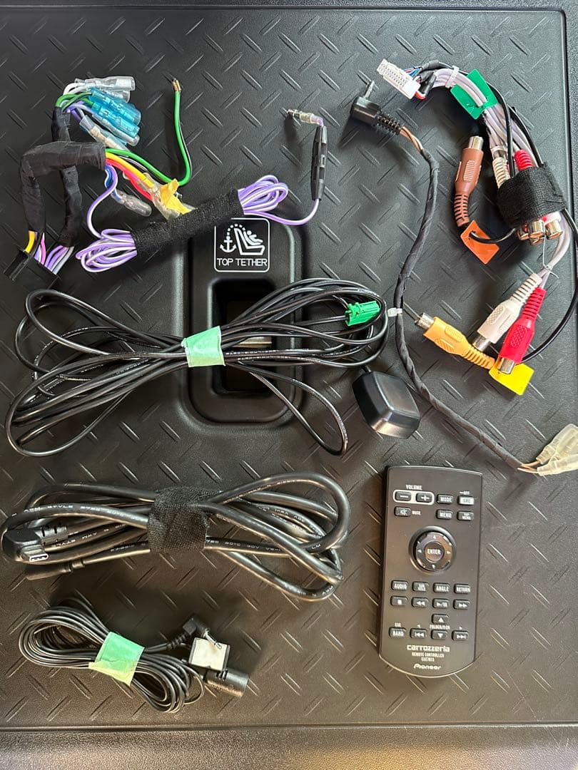 Pioneer DMH-SZ700 ディスプレイオーディオ