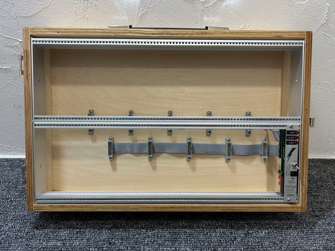 Y*i様 モジュラーシンセ　ケース　アダプター付き