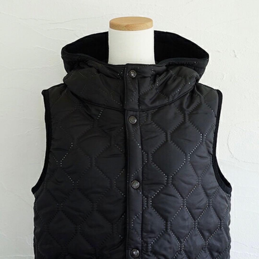新品 ARMEN キルティングリバーシブルベスト