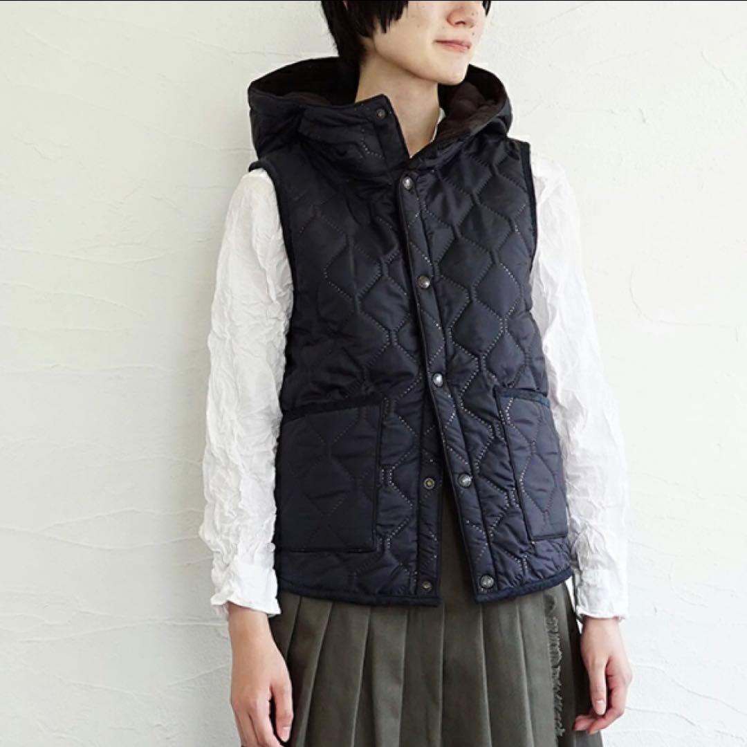 新品 ARMEN キルティングリバーシブルベスト