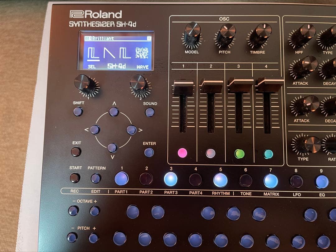 Roland SH-4d デジタルシンセサイザー