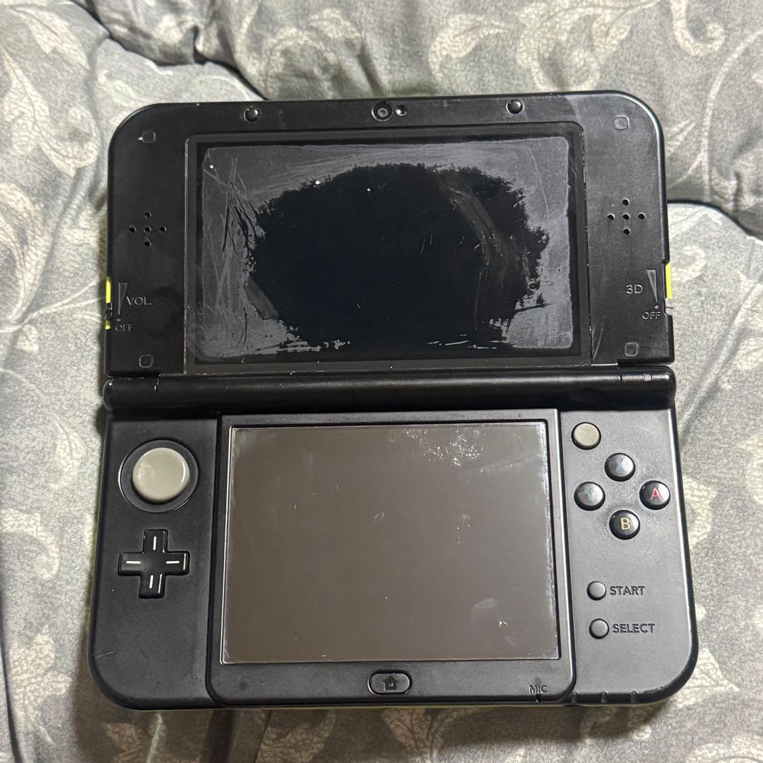 Newニンテンドー3DS LL ライム×ブラック