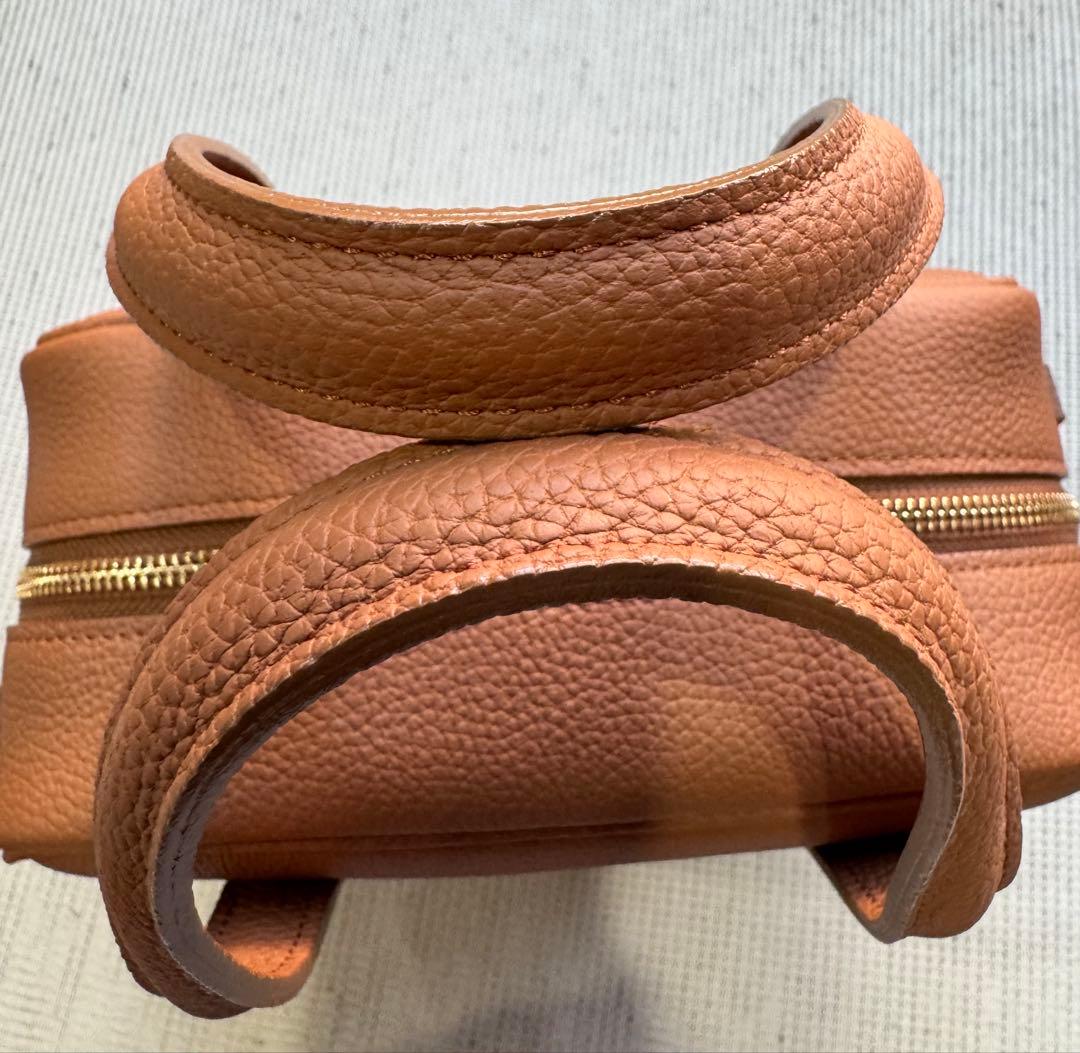 チーバッグ　スクエア　ボストンバッグ　キャメル