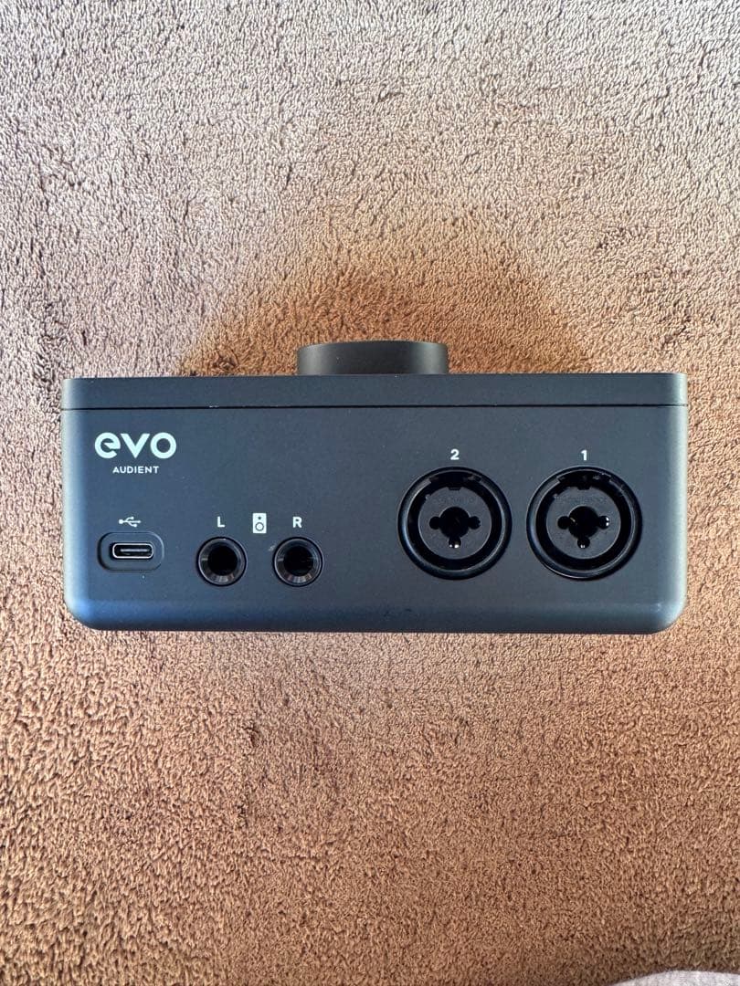 evo 4 オーディオインターフェイス