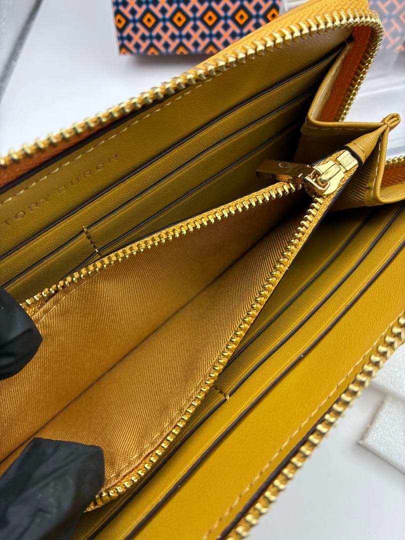 トリーバーチ 未使用品 長財布 キラ 56605 正規品 ラスト 早い者勝ち