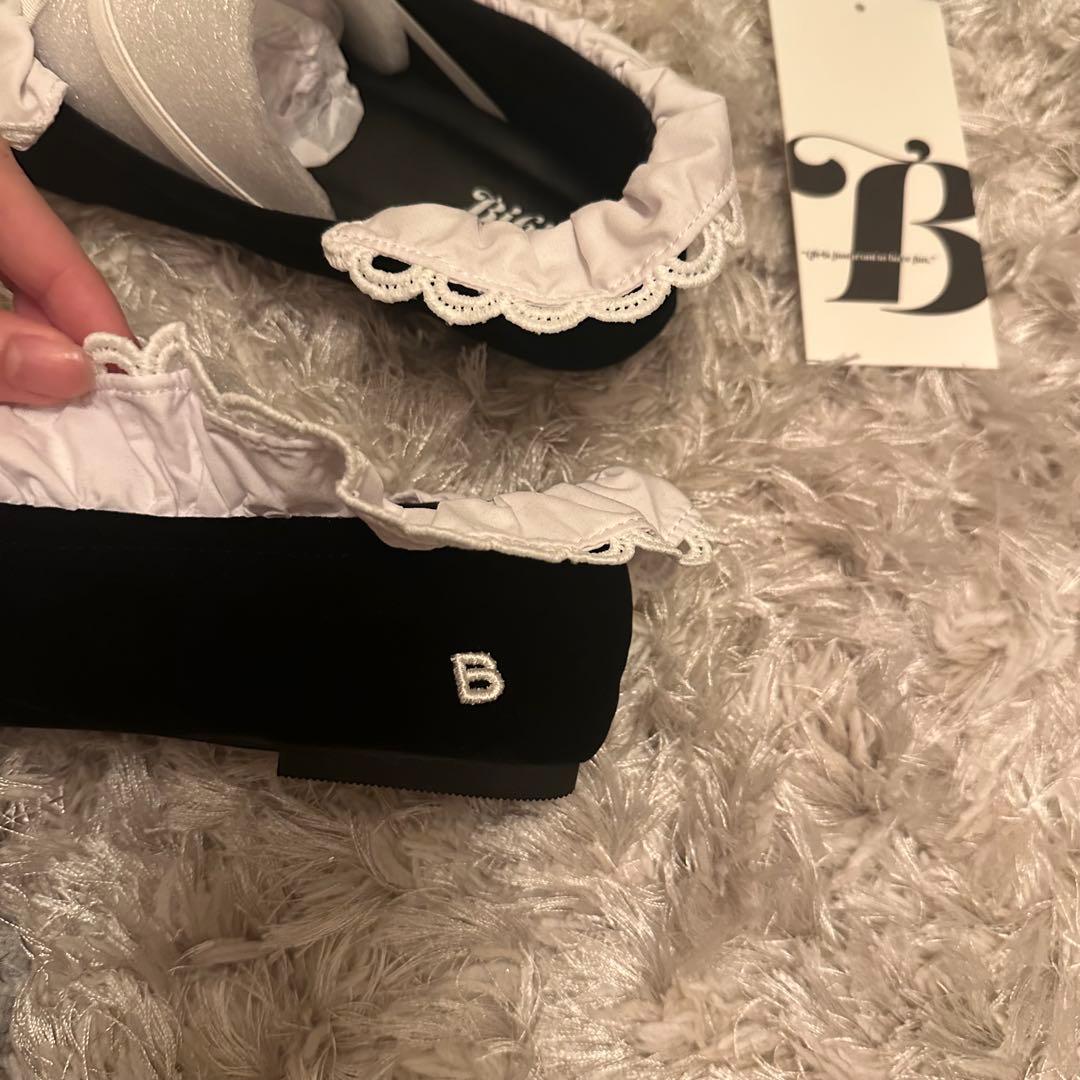 靴 Bibiy. B.LACE BALLERINAS