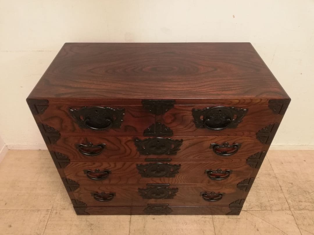 極美品 モデルルーム展示品 岩谷堂箪笥 豪華欅材 鋳鉄金具