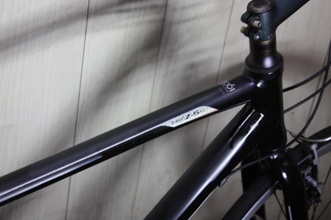 GIANT-MOMENTUM iNEEDZ-5AIR 700C 16速480mm