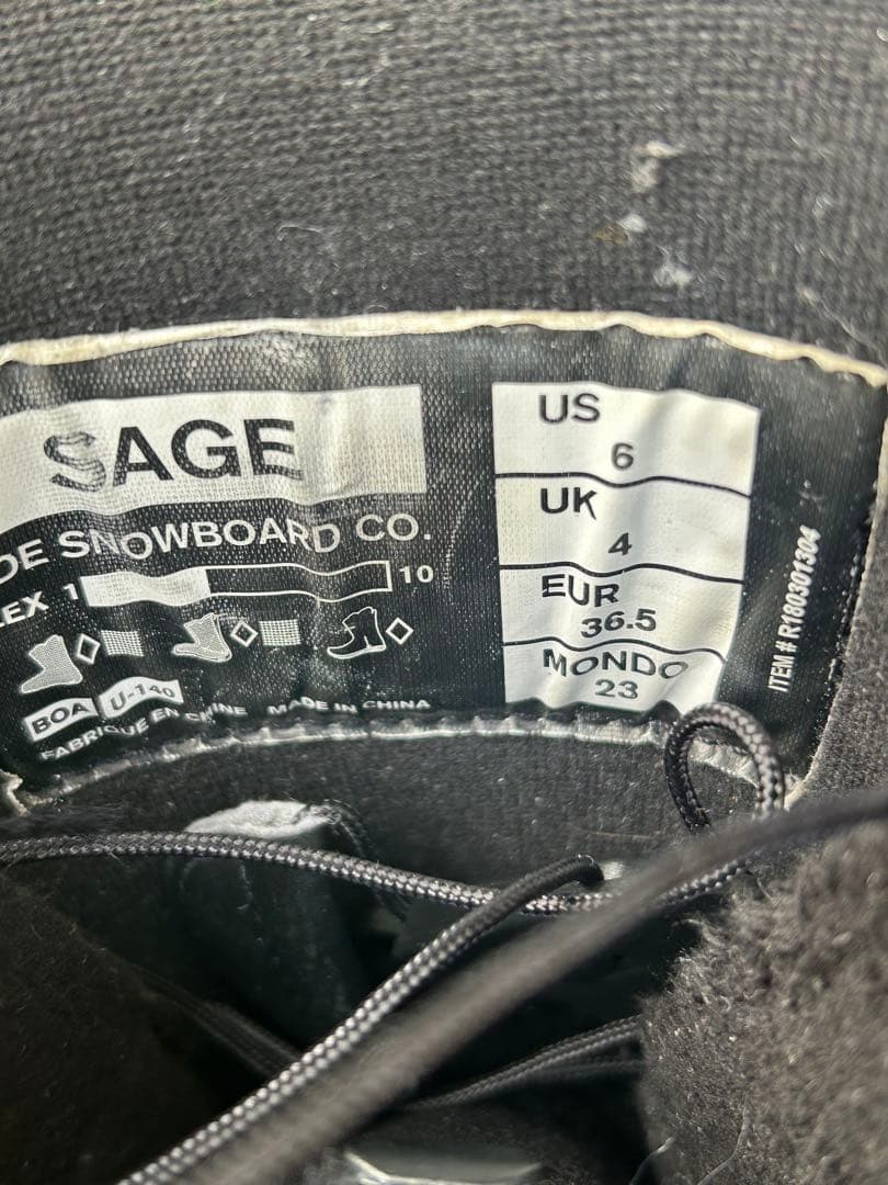 【さらにお値下げ】キッズスノーボード8点セット、ボードRIDE130cm他